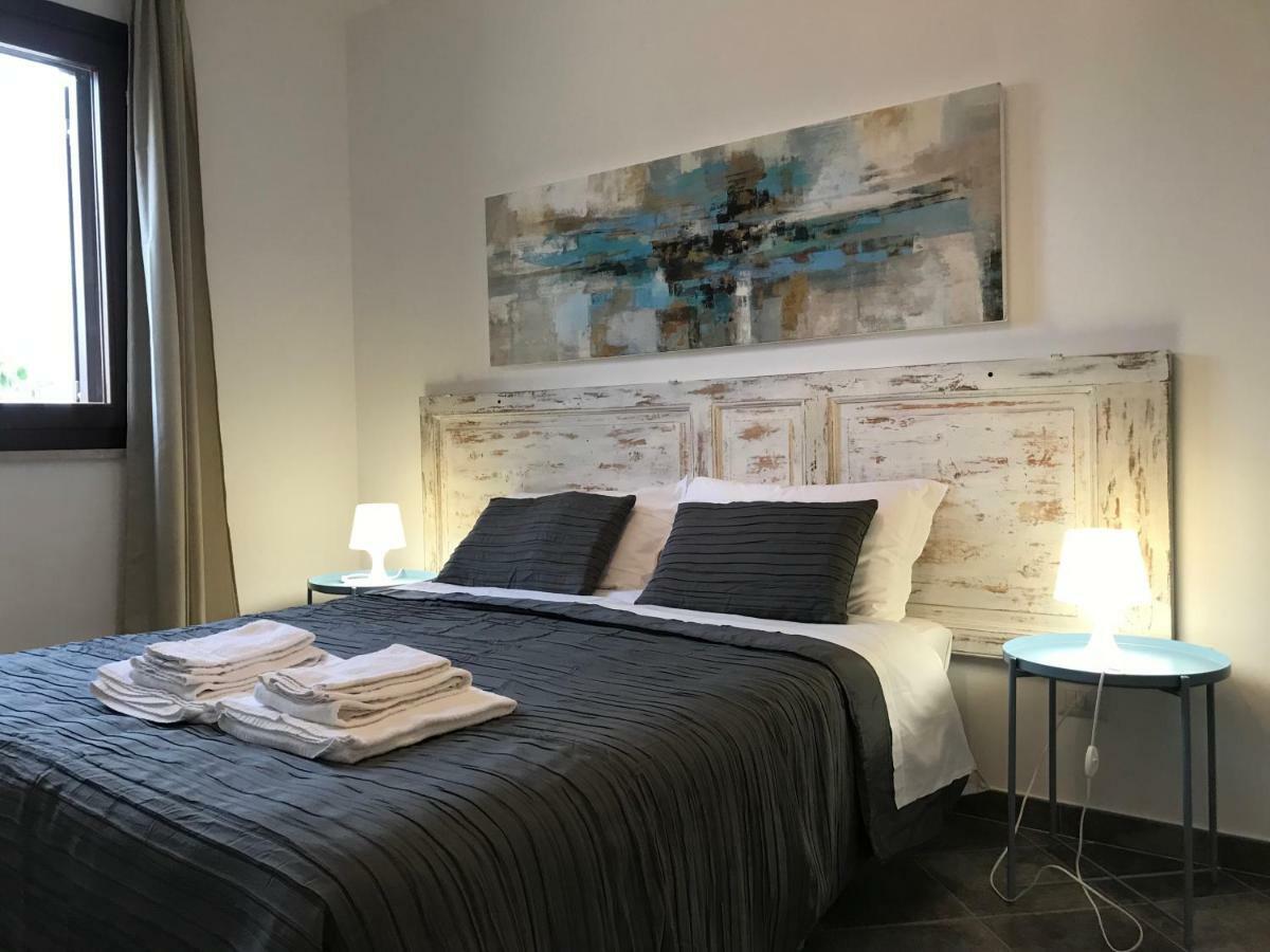 Le Casuzze Del Lido Burrone Apartment *