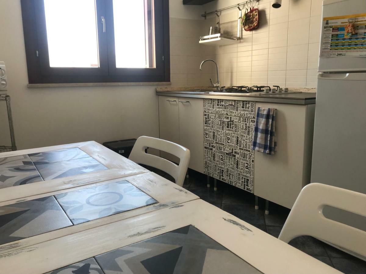 Le Casuzze Del Lido Burrone Apartment *