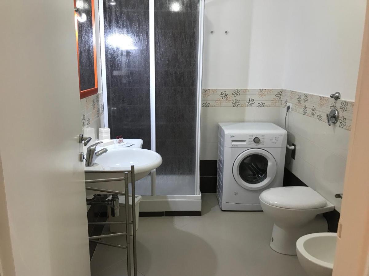 Le Casuzze Del Lido Burrone